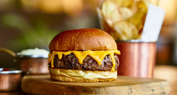 Cheeseburguer - Delivery Cortés Asador Cheeseburguer - Delivery Cortés Asador